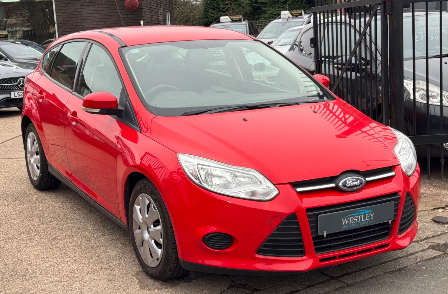 Used Ford Focus 2013 for sale - 77607899: Photo 5