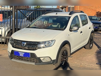 Used Dacia Sandero Stepway 2019 for sale - 79575844: Photo