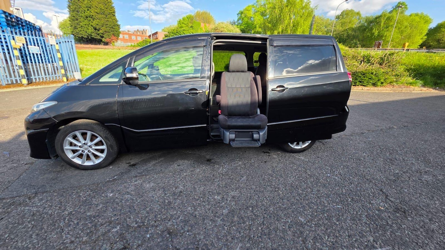 Vehicle 22