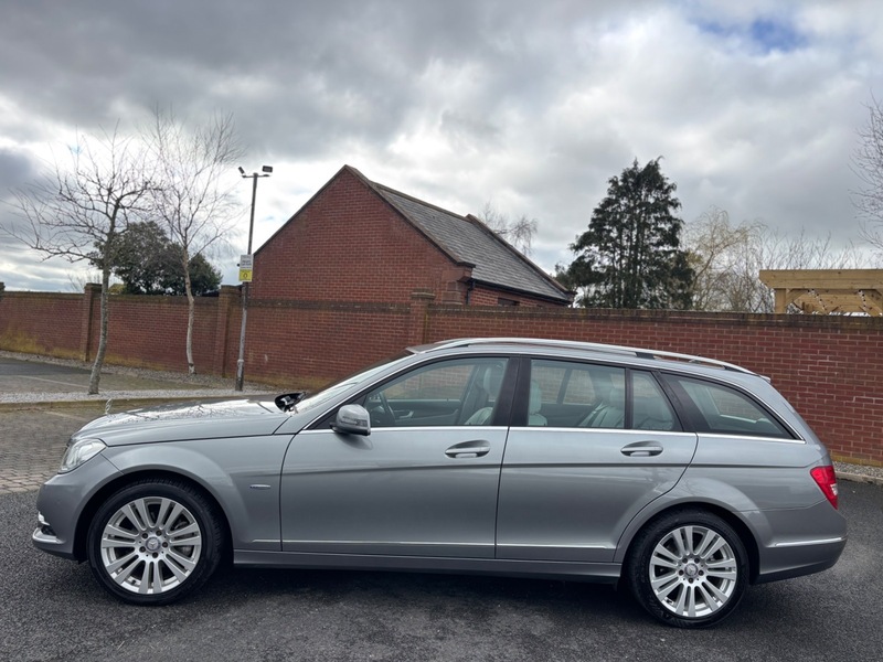 Used Mercedes-Benz C Class 2012 for sale - 77781195: Photo 14