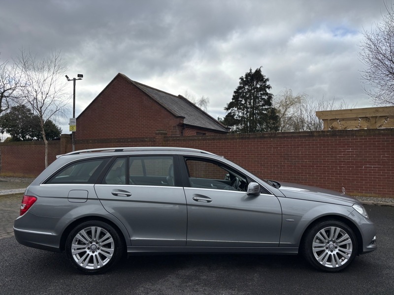 Used Mercedes-Benz C Class 2012 for sale - 77781195: Photo 5