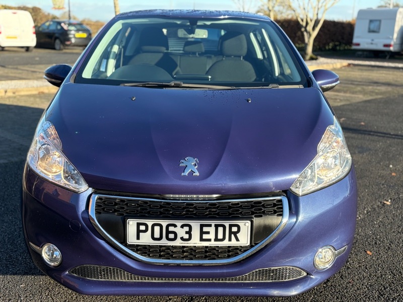 Used Peugeot 208 2013 for sale - 78056810: Photo 2