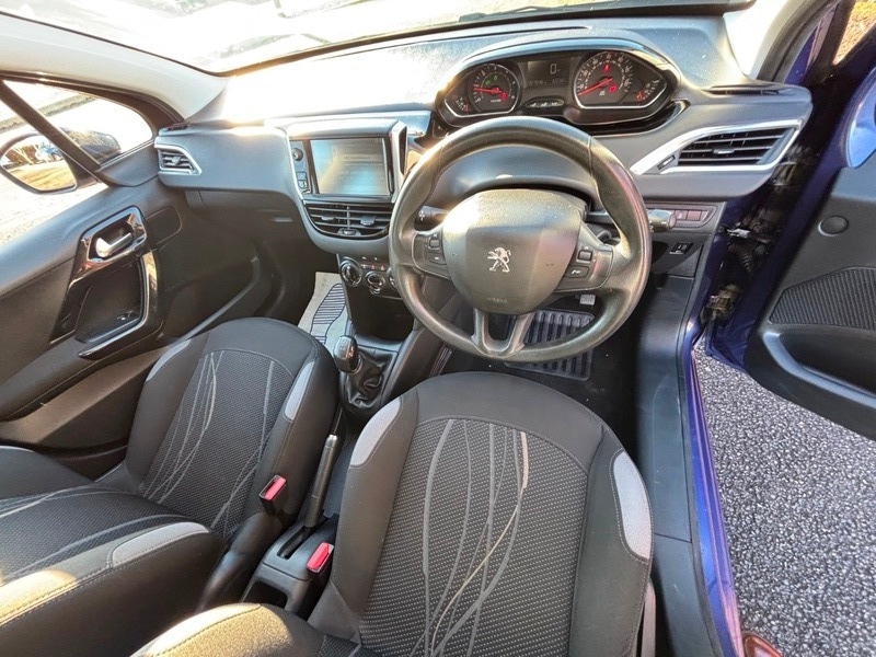 Used Peugeot 208 2013 for sale - 78056810: Photo 9