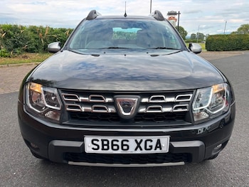 Used Dacia Duster 2016 for sale - 78944279: Photo