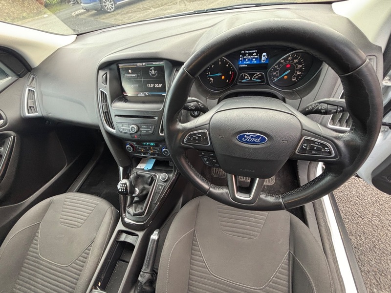 Used Ford Focus 2015 for sale - 76570793: Photo 17