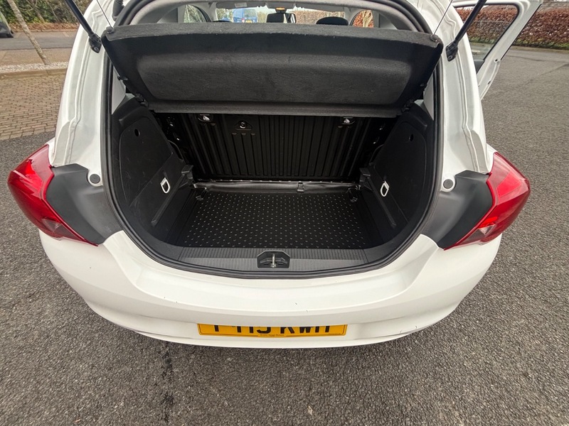 Used Vauxhall Corsa 2015 for sale - 77609612: Photo 9