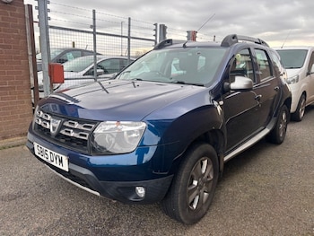 Used Dacia Duster 2015 for sale - 78140992: Photo