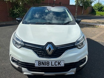 Used Renault Captur 2018 for sale - 79222369: Photo