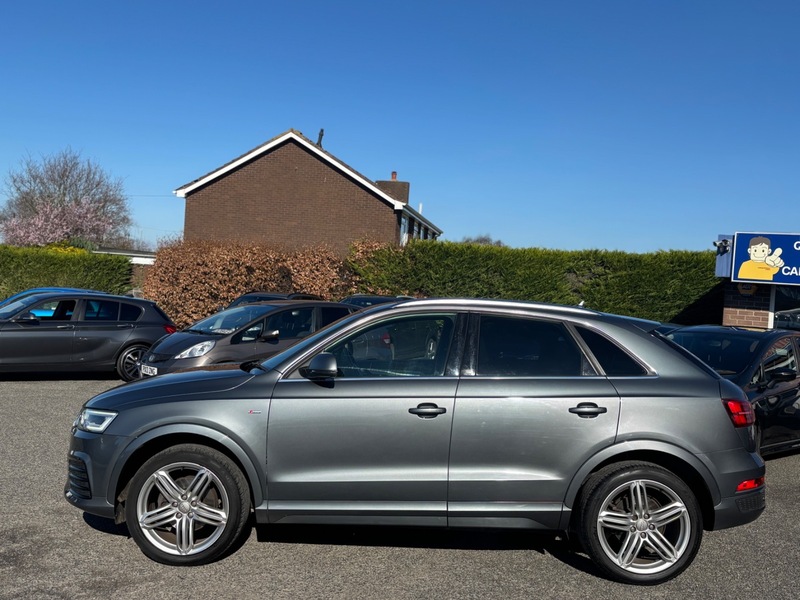 Used Audi Q3 2015 for sale - 77792654: Photo 2