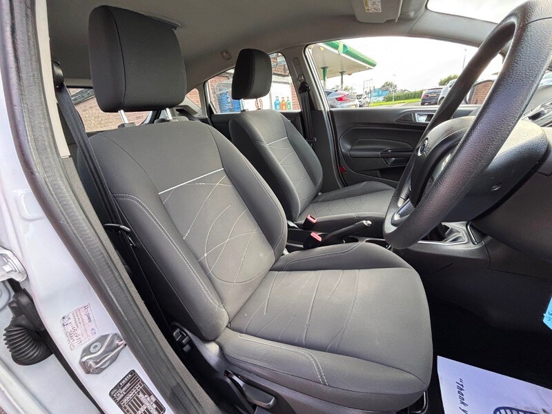 Used Ford Fiesta 2015 for sale - 75857026: Photo 9