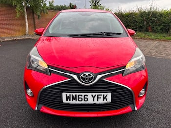 Used Toyota Yaris 2017 for sale - 79696219: Photo