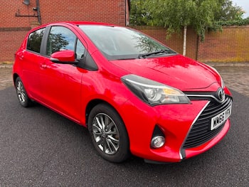 Used Toyota Yaris 2017 for sale - 79696219: Photo