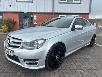 Used Mercedes-Benz C Class 2015 for sale - 78219469: Photo