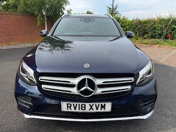 2018 - GLC 220 D 4MATIC AMG LINE PREMIUM PLUS 5-Door