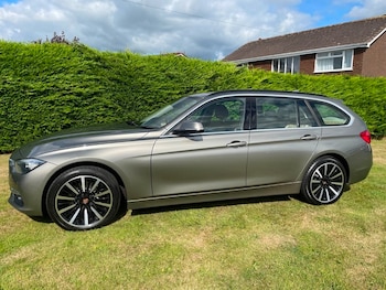 Used BMW 3 Series 2015 for sale - 79245876: Photo