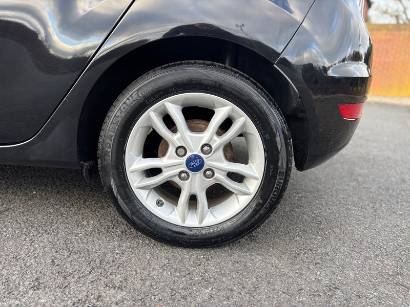 Used Ford Fiesta 2016 for sale - 76896634: Photo 12