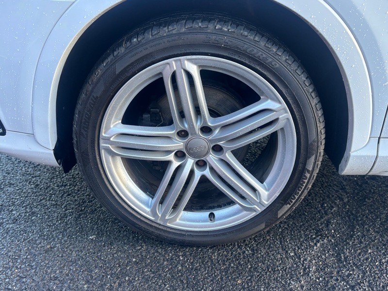 Used Audi Q3 2015 for sale - 76751561: Photo 16