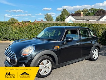 Used MINI Hatch 2016 for sale - 79245873: Photo