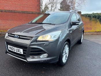 Used Ford Kuga 2015 for sale - 77213198: Photo