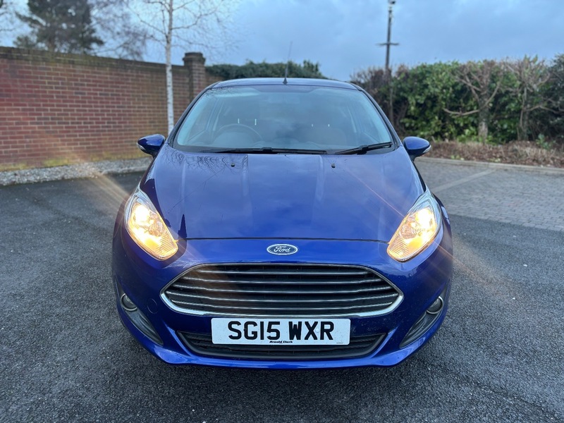 Used Ford Fiesta 2015 for sale - 76896621: Photo 2