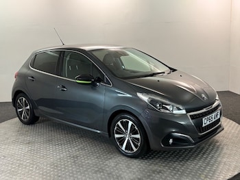 Used Peugeot 208 2015 for sale - 78688934: Photo