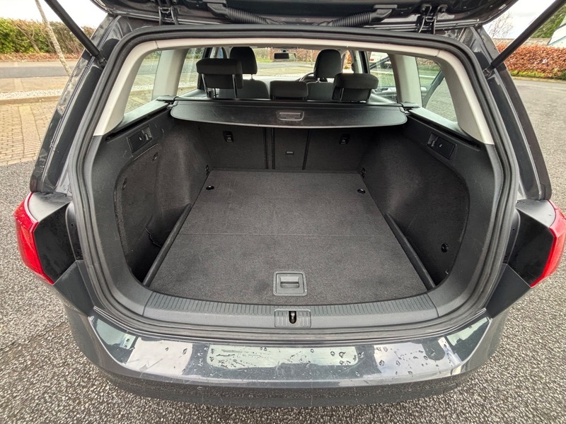 Used Volkswagen Golf 2014 for sale - 77409241: Photo 9