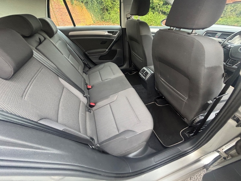 Used Volkswagen Golf 2014 for sale - 76185838: Photo 10