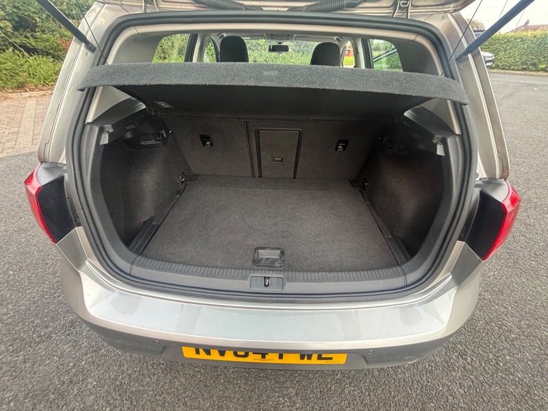 Used Volkswagen Golf 2014 for sale - 76185838: Photo 11