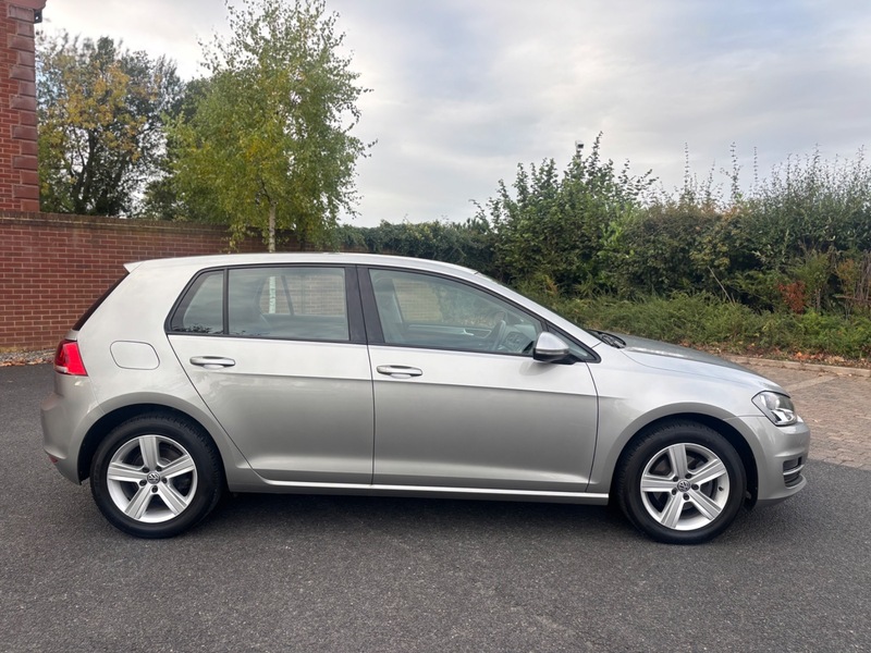 Used Volkswagen Golf 2014 for sale - 76185838: Photo 4