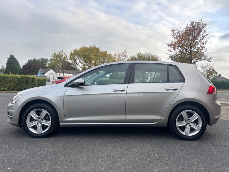 Used Volkswagen Golf 2014 for sale - 76185838: Photo 8