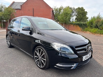 Used Mercedes-Benz B Class 2015 for sale - 77014669: Photo