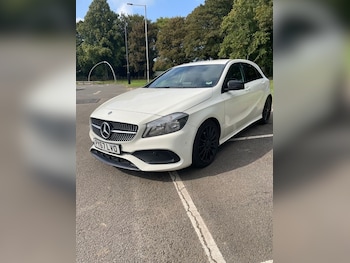 2017 - A 200 D AMG LINE EXECUTIVE 5-Door