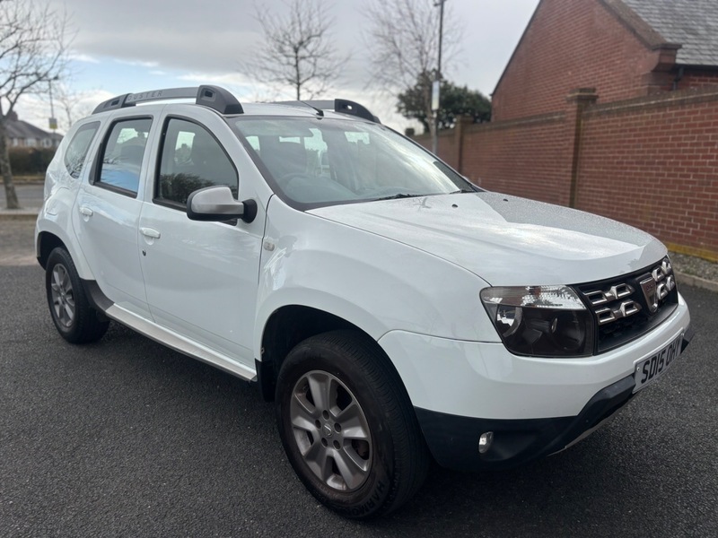 Used Dacia Duster 2015 for sale - 78045236: Photo 4