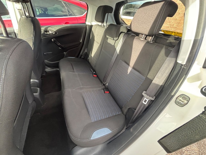 Used Peugeot 208 2014 for sale - 76081452: Photo 23