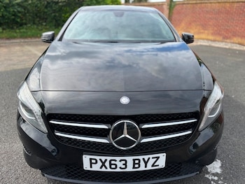 Used Mercedes-Benz A-Class 2013 for sale - 77636868: Photo