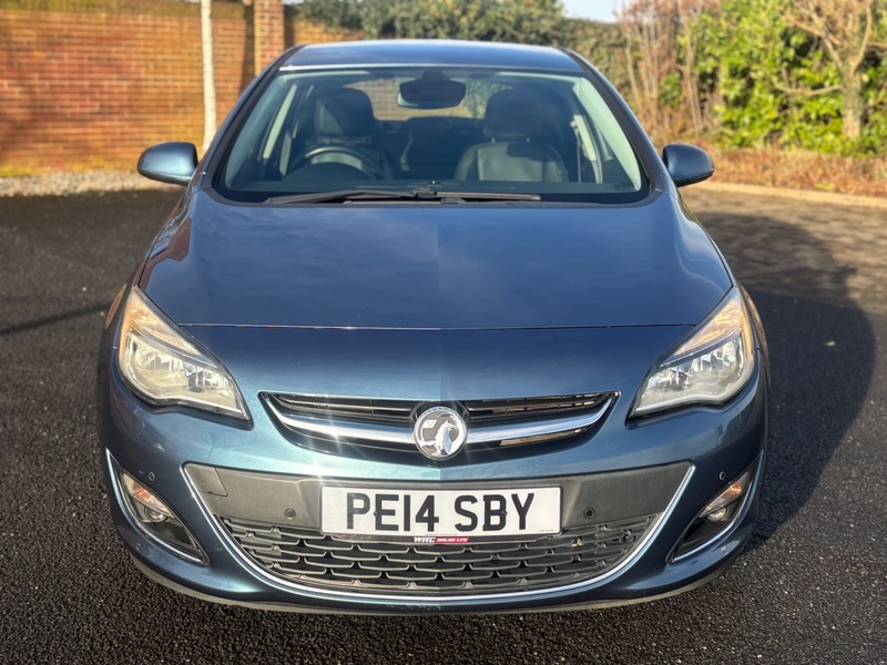 Used Vauxhall Astra 2014 for sale - 76836731: Photo 2