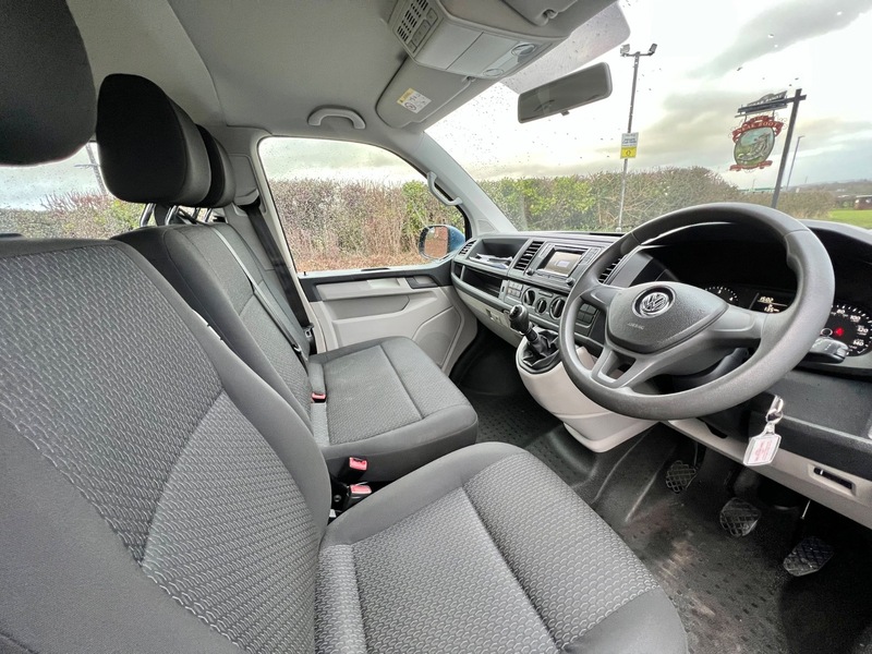 Used Volkswagen Transporter Shuttle 2016 for sale - 77188992: Photo 15