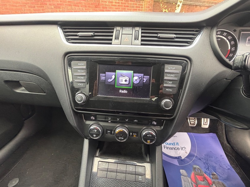 Used Skoda Octavia 2014 for sale - 76376402: Photo 24