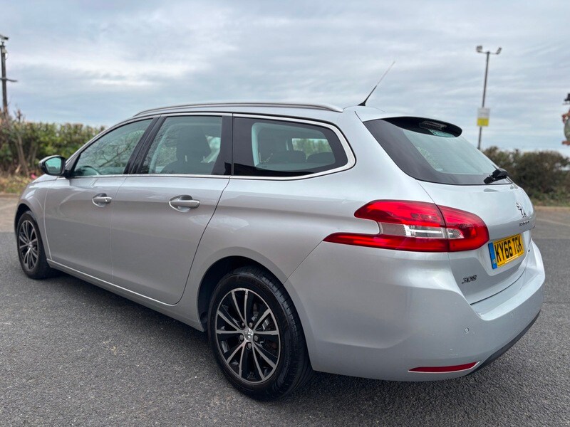 Used Peugeot 308 2016 for sale - 77655921: Photo 12