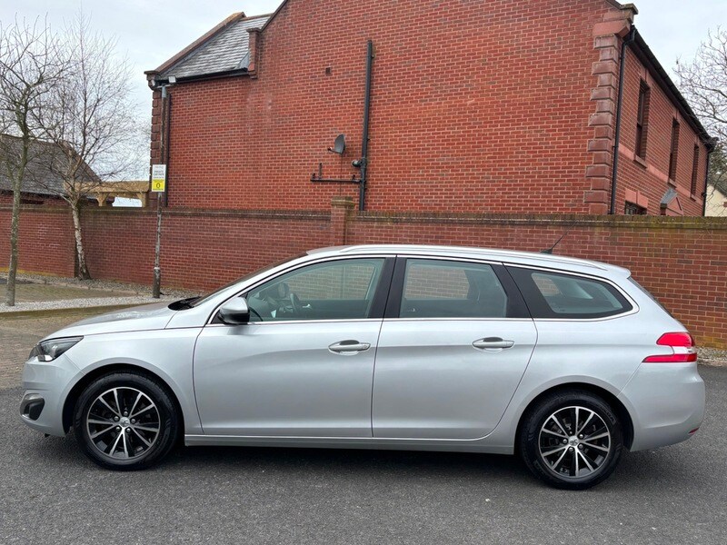 Used Peugeot 308 2016 for sale - 77655921: Photo 13