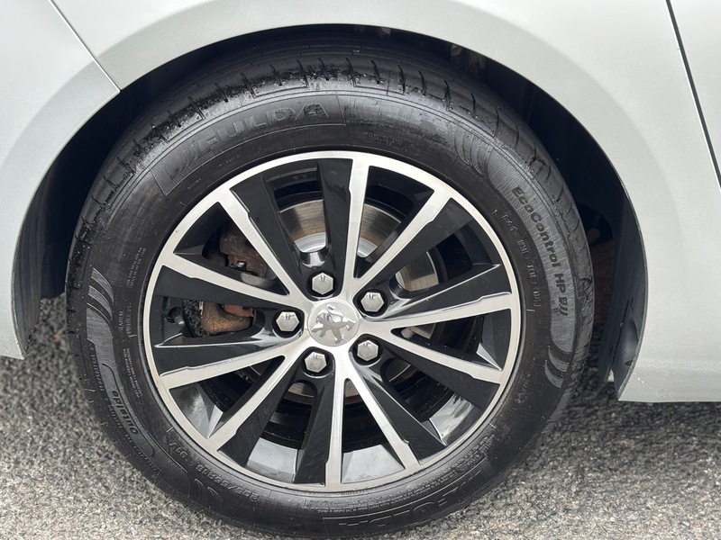 Used Peugeot 308 2016 for sale - 77655921: Photo 15