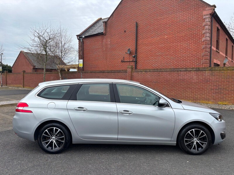 Used Peugeot 308 2016 for sale - 77655921: Photo 6
