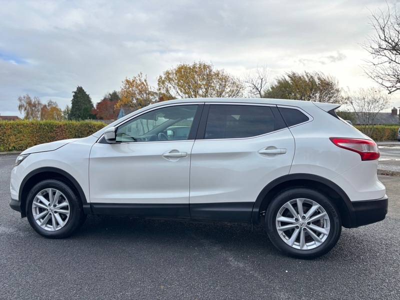 Used Nissan Qashqai 2014 for sale - 76454924: Photo 11