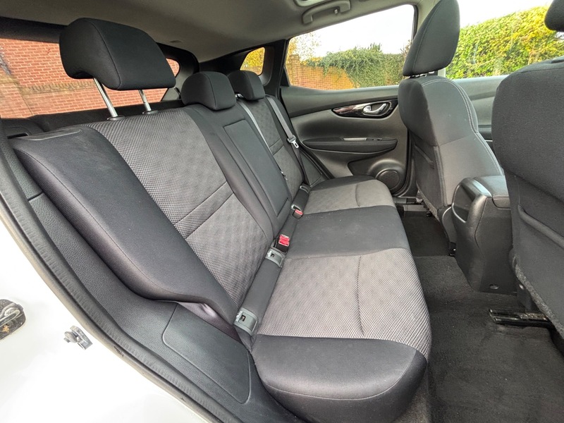 Used Nissan Qashqai 2014 for sale - 76454924: Photo 16