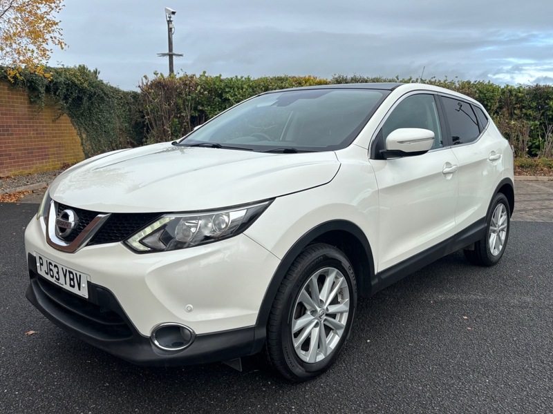 Used Nissan Qashqai 2014 for sale - 76454924: Photo 2