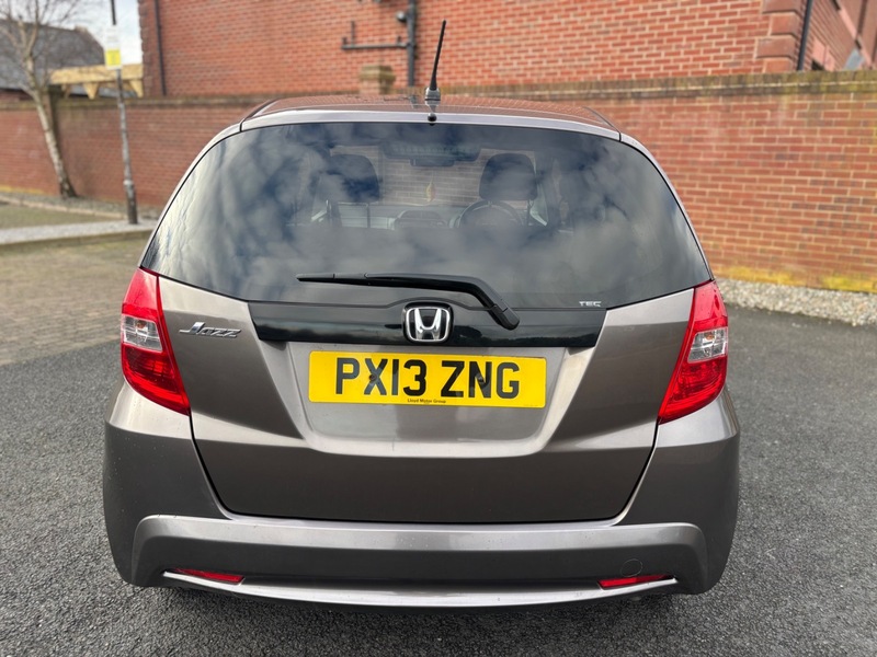 Used Honda Jazz 2013 for sale - 77228017: Photo 7