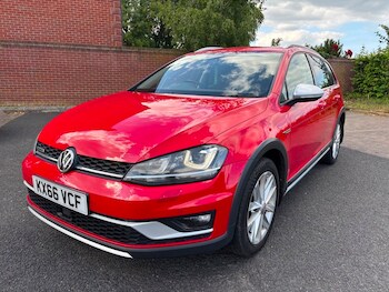 Used Volkswagen Golf 2016 for sale - 79494666: Photo