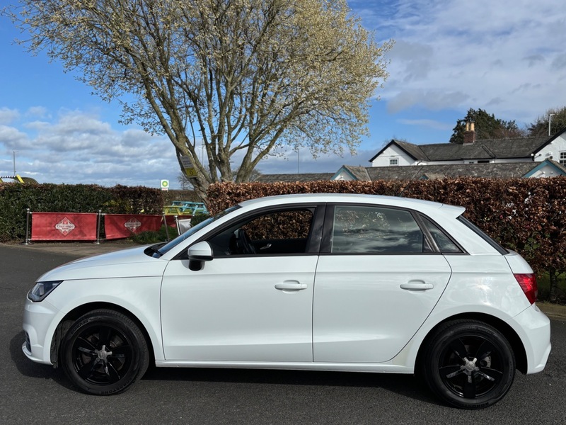 Used Audi A1 2015 for sale - 77643402: Photo 13