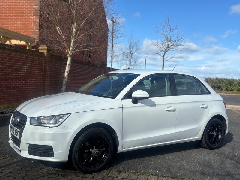 Used Audi A1 2015 for sale - 77643402: Photo 14