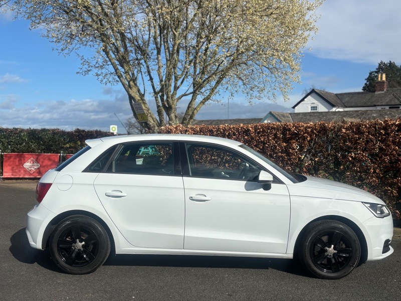 Used Audi A1 2015 for sale - 77643402: Photo 6